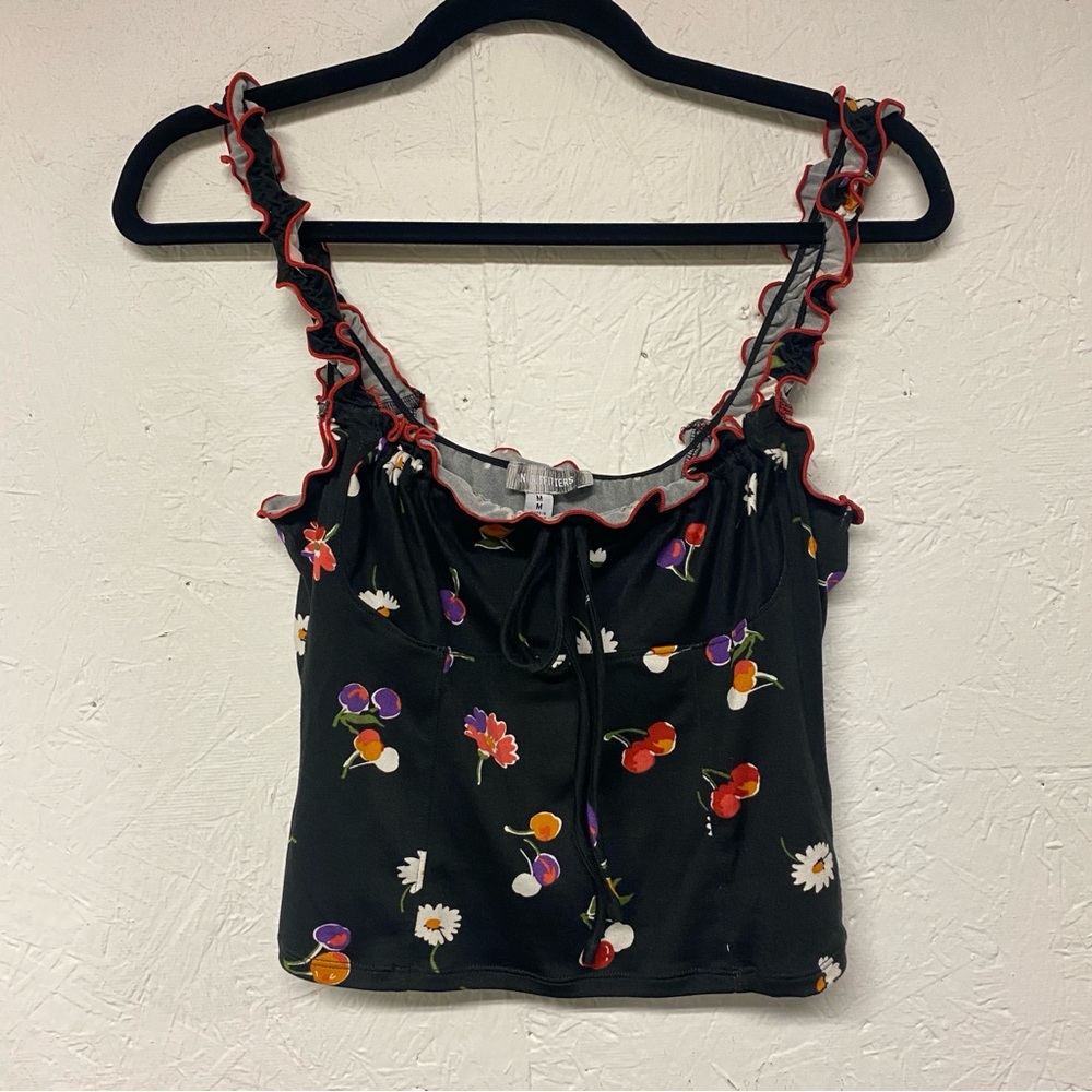 Urban Outfitters Women’s Crop Top Tank Size M Floral Cherry Ruffle Black Shirt